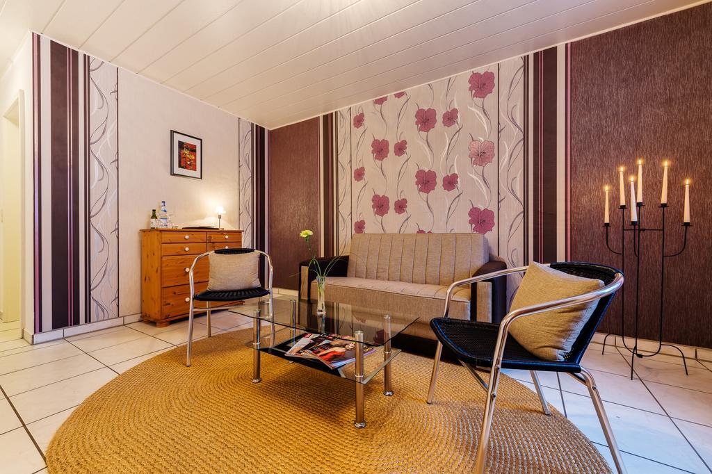 Moselhotel Ludwigs Köwerich Δωμάτιο φωτογραφία