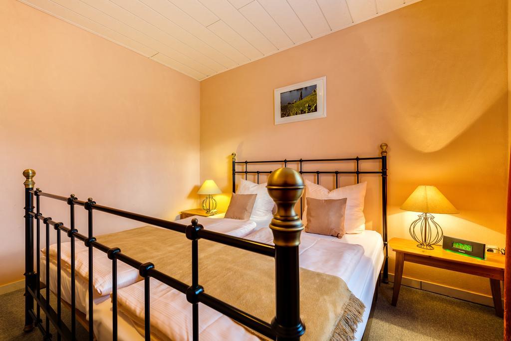 Moselhotel Ludwigs Köwerich Δωμάτιο φωτογραφία