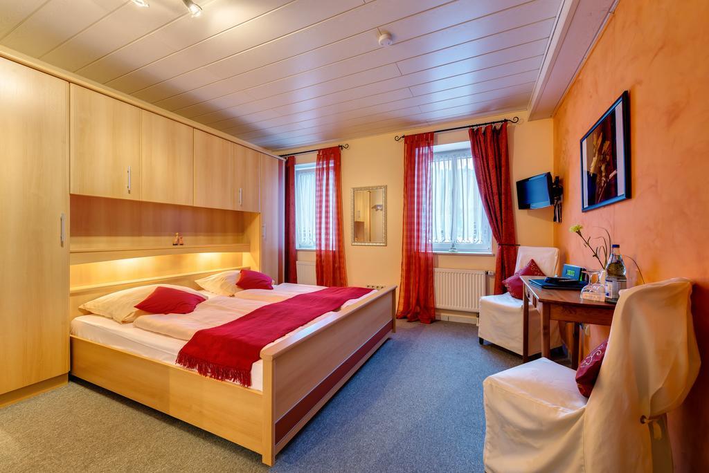Moselhotel Ludwigs Köwerich Δωμάτιο φωτογραφία
